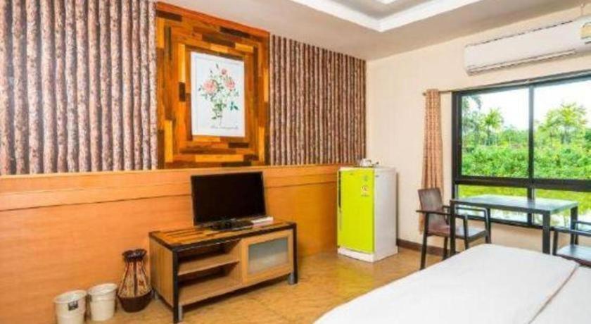 Prew Lom Chom Nam Resort Ban Phan Sadet Nok Exteriér fotografie