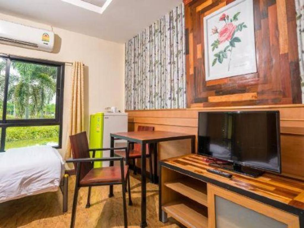Prew Lom Chom Nam Resort Ban Phan Sadet Nok Exteriér fotografie