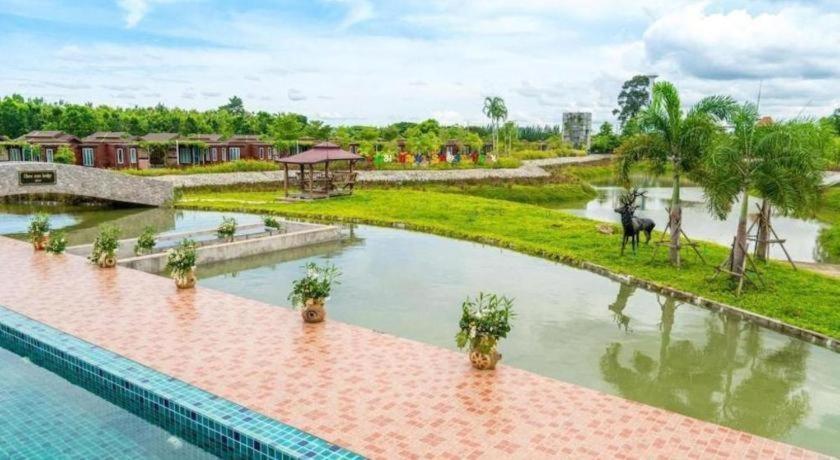 Prew Lom Chom Nam Resort Ban Phan Sadet Nok Exteriér fotografie